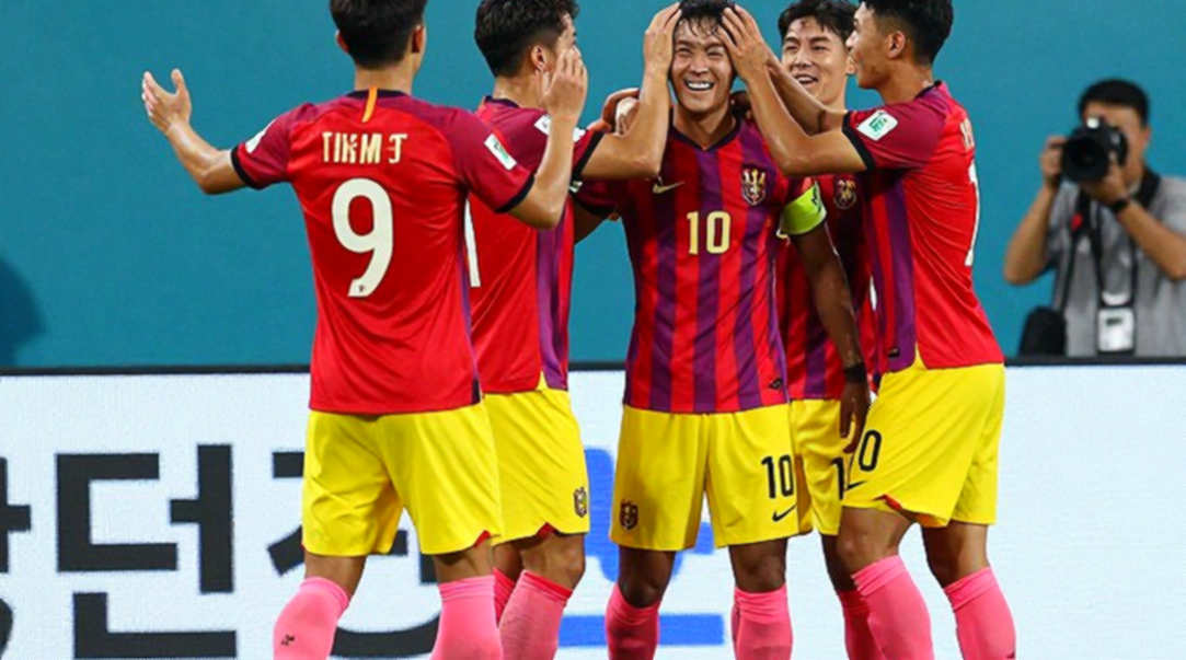 Obed Vargas được triệu tập sau 4 tháng: Nước cờ chiến thuật hay màn kịch truyền thông ở derby Madrid? Obed Vargas được triệu tập sau 4 tháng: Nước cờ chiến thuật hay màn kịch truyền thông ở derby Madrid?
