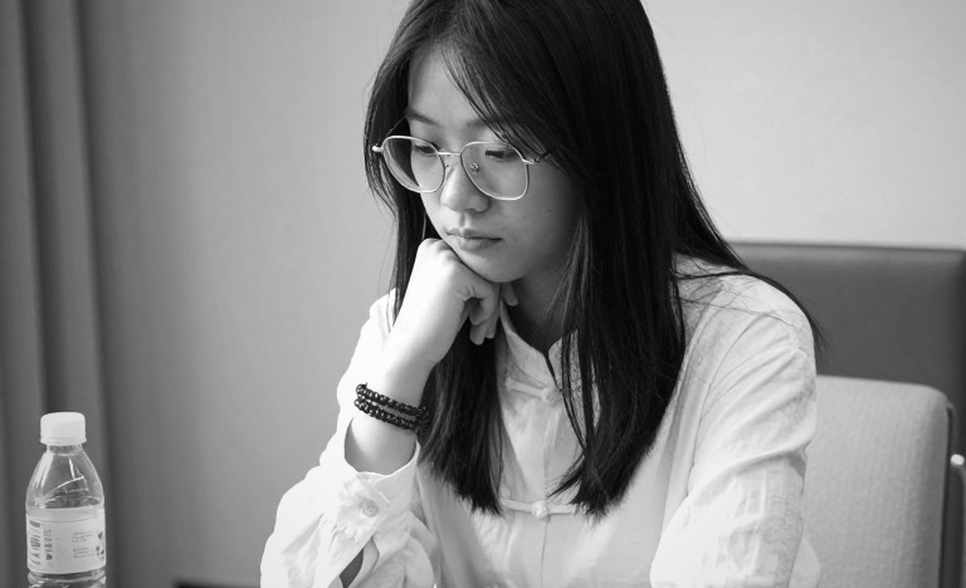 Nihal Sarin sụp đổ từ thế +2, Ấn Độ nhận đòn nặng ở Olympiad: 'Cầu thủ hay nhất ngày' là liều thuốc tâm lý?