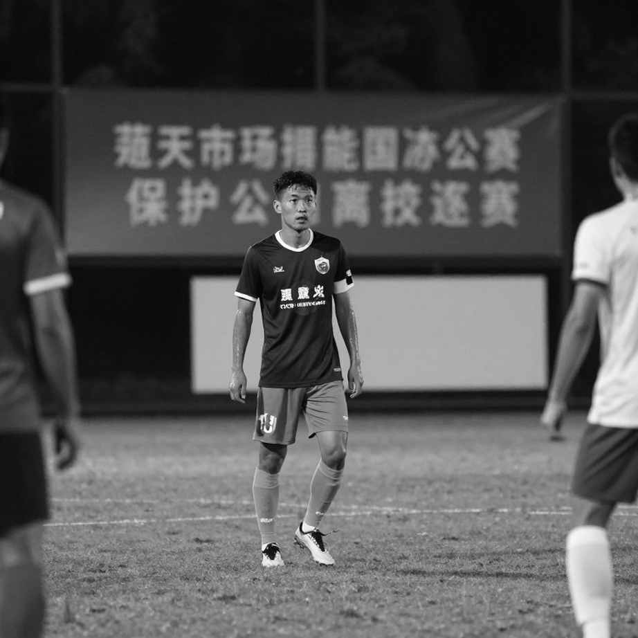 Ô dữ liệu bỏ trống: lỗ hổng âm thầm trong phòng phân tích V.League Ô dữ liệu bỏ trống: lỗ hổng âm thầm trong phòng phân tích V.League
