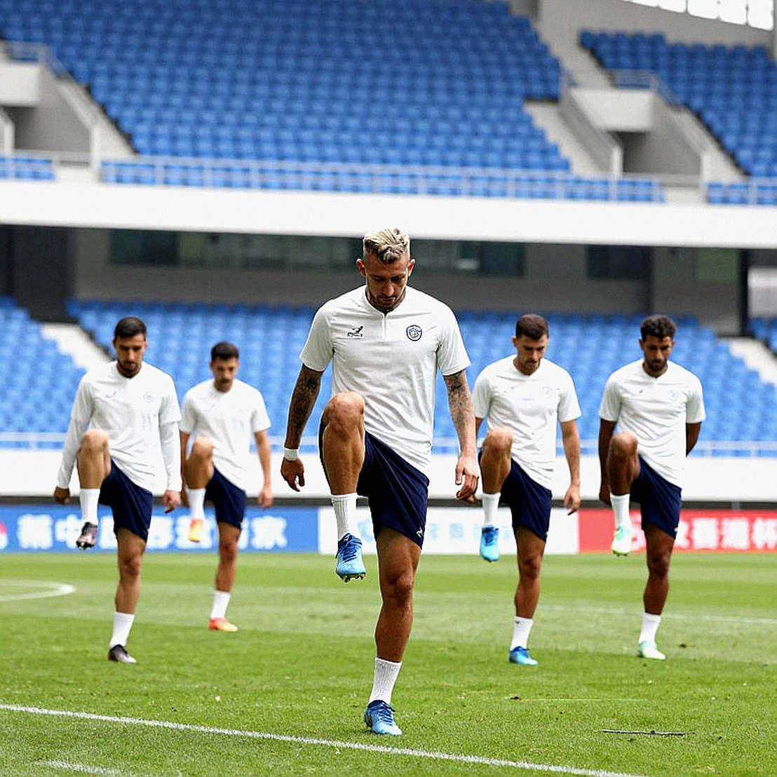 Jorge Jesus' Conditions for Cristiano Ronaldo: Form, Minutes and the Missing Signature Jorge Jesus' Conditions for Cristiano Ronaldo: Form, Minutes and the Missing Signature