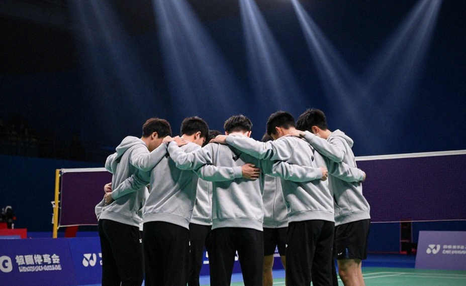Shi Yuqi rút lui, Li Shifeng lĩnh ấn đơn nam Trung Quốc tại Kumamoto Masters 2026