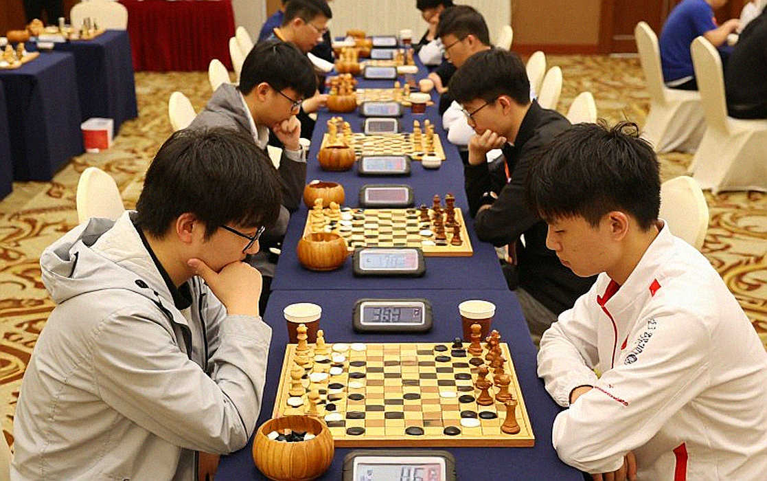 ChessBase Magazine #225: 27 ván ngắn, 10 bài khai cuộc và khoảng trống sau dòng tỷ số 15/16 ChessBase Magazine #225: 27 ván ngắn, 10 bài khai cuộc và khoảng trống sau dòng tỷ số 15/16