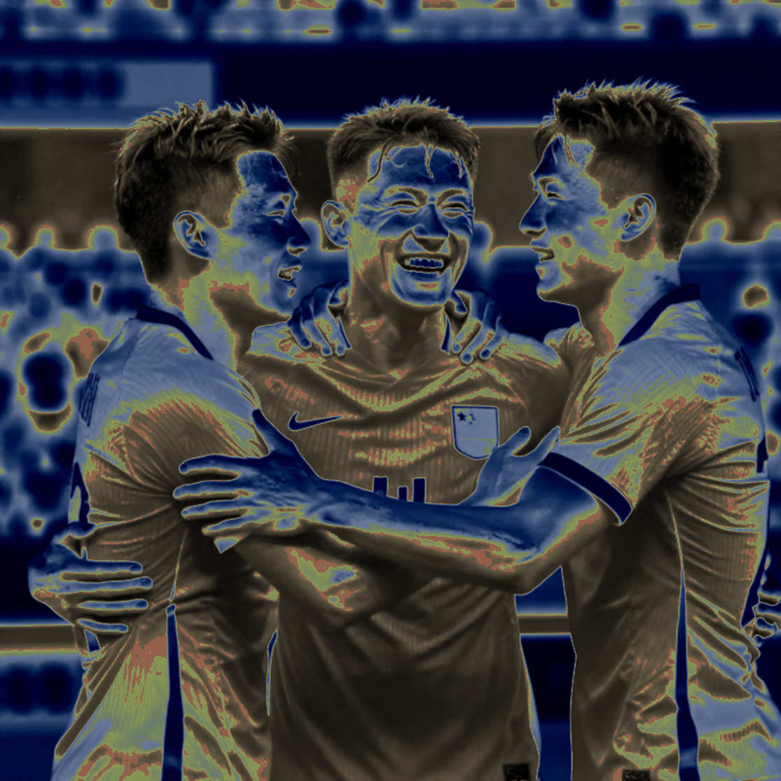 Beyond the Goalposts của Liverpool: Khi bóng đá nữ mở cửa mà luật lệ chưa kịp viết Beyond the Goalposts của Liverpool: Khi bóng đá nữ mở cửa mà luật lệ chưa kịp viết