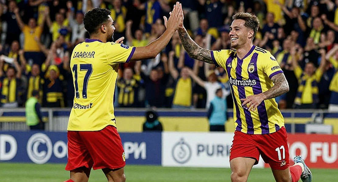 Jordan Henderson, tuổi 36 và vai trò tiền vệ trụ: Khi một trận đấu trở thành bản án Jordan Henderson, tuổi 36 và vai trò tiền vệ trụ: Khi một trận đấu trở thành bản án