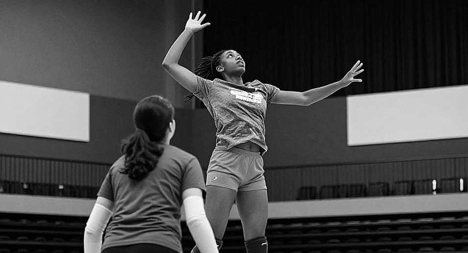 Power 10 tuần 3 bóng chuyền nữ NCAA: Penn State rời top 10 sau thất bại 1-3 trước Tennessee