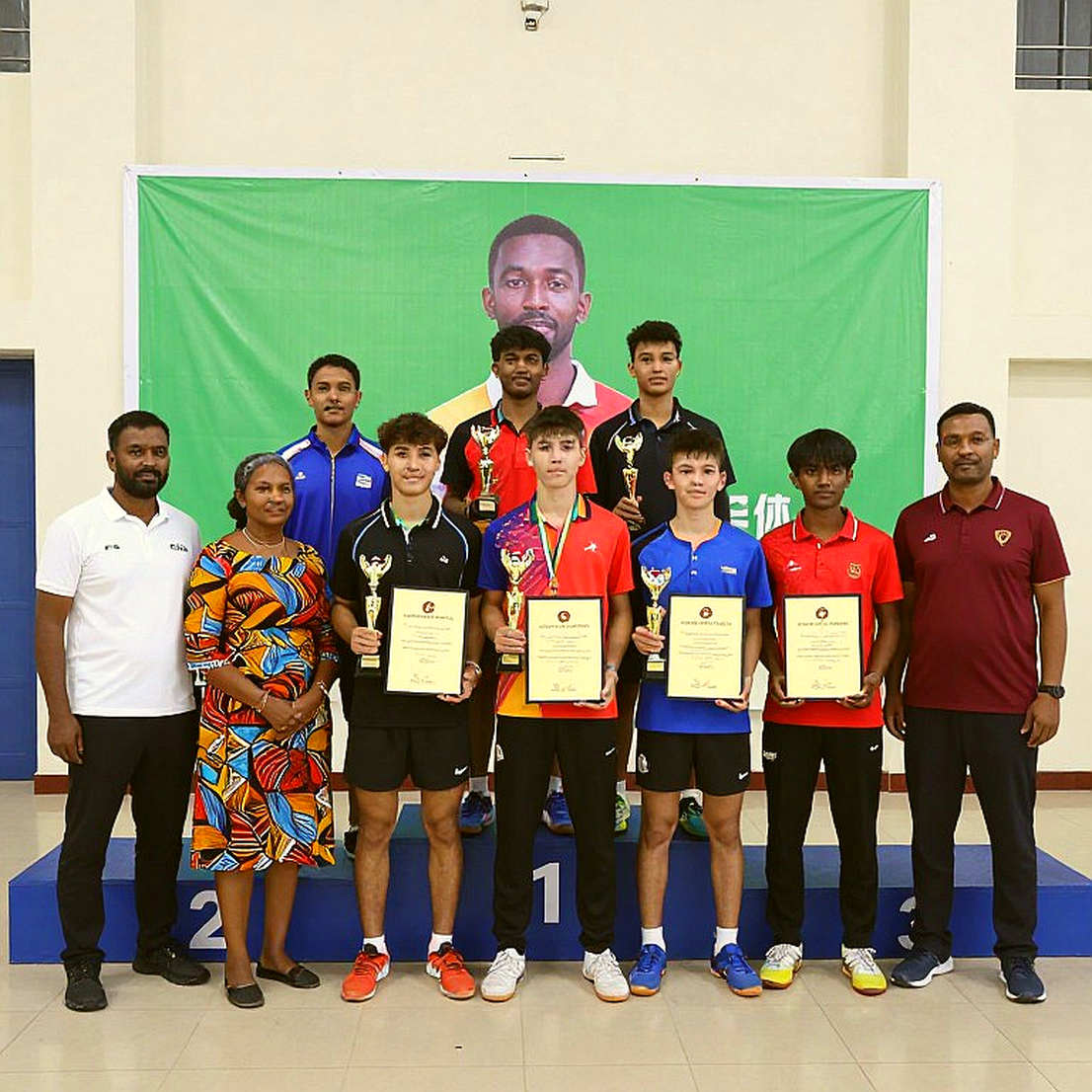 Kobayashi Kenji: 35 Năm Ngồi Lì Ở Sân Tập U15 Và Bài Học Từ Một Bản Phân Tích Rỗng