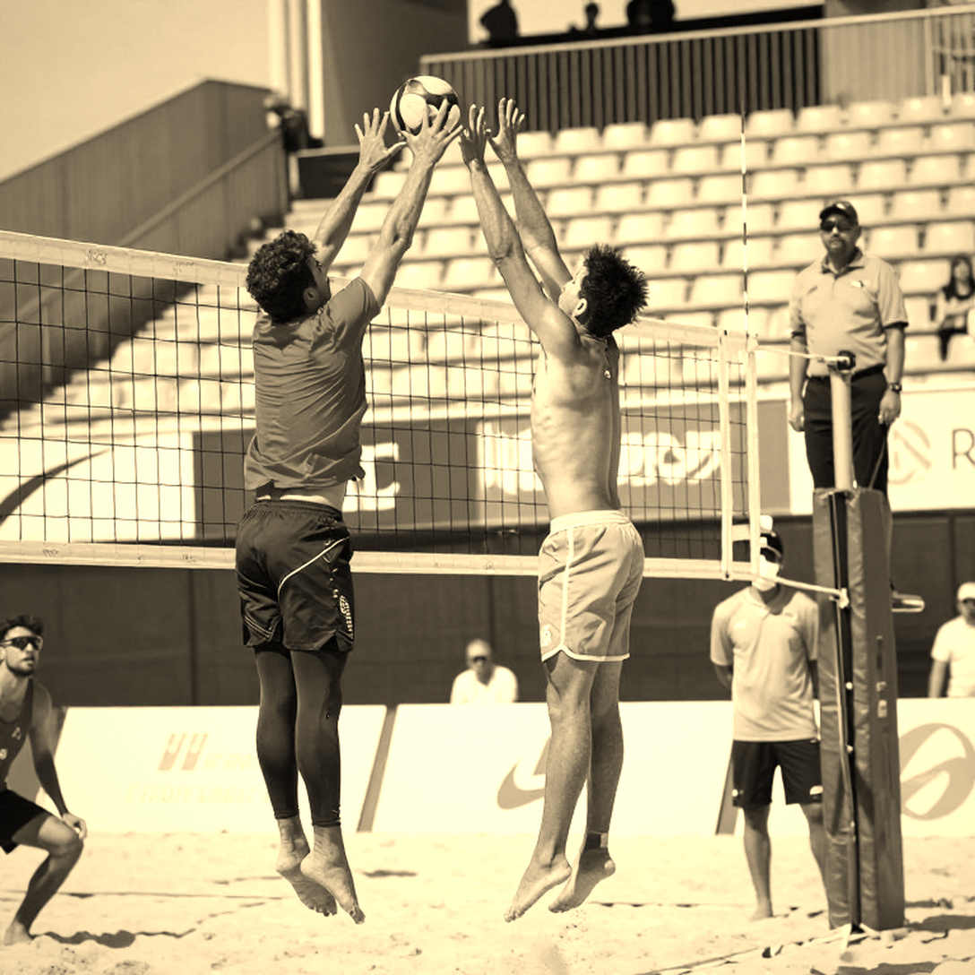 SV.League, Siêu cúp Ba Lan và SuperLega: Bất bại sớm, lịch dời và những phép thử đội hình